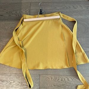 American Apparel Crepe Wrap Skirt